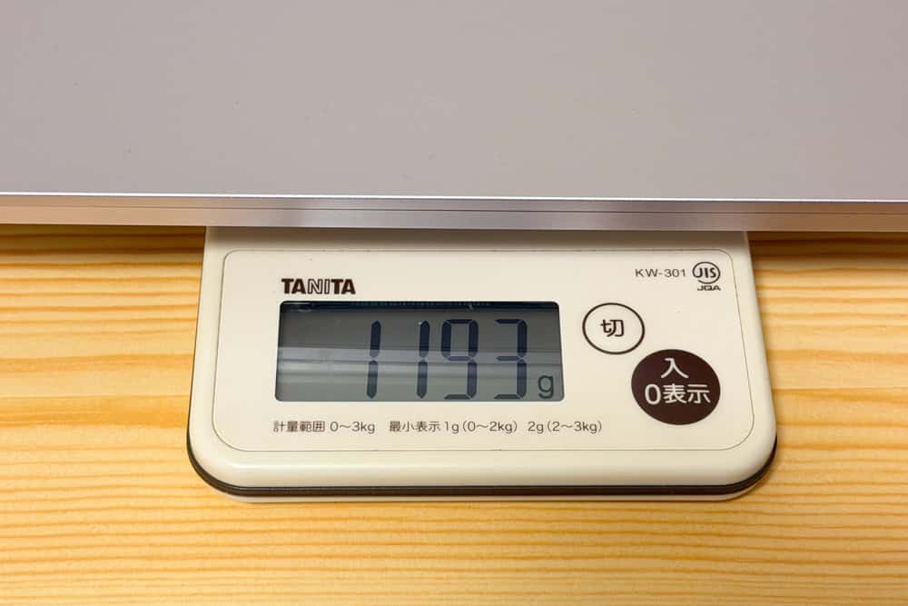 NEC Lavie SOL 2025年秋冬モデル 重さ計測