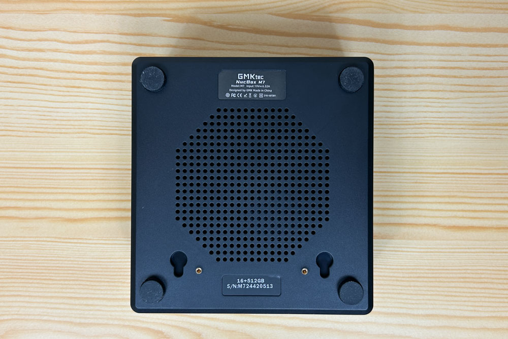 GMKtec NucBox M7 Pro 底面