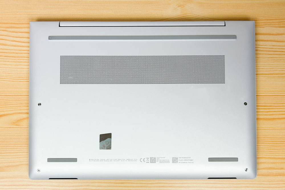 HP Elitebook 1040 G11 底面カバー