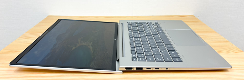 HP ProBook 445 G11 180度開くディスプレイ