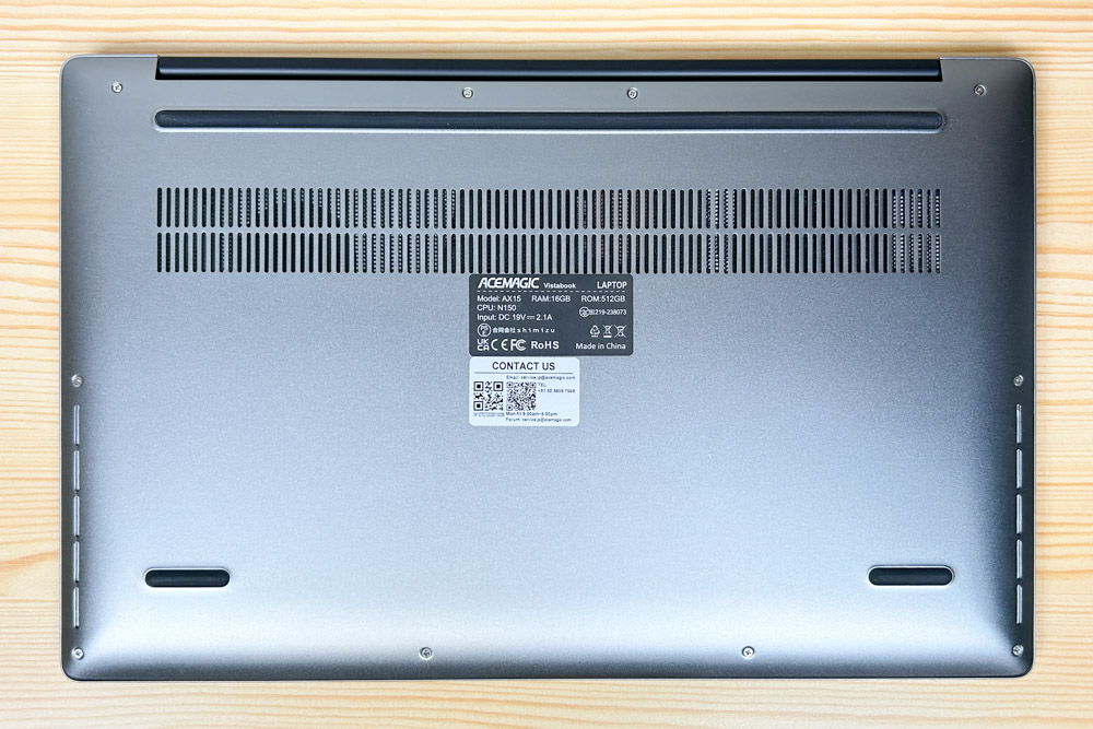 ACEMAGIC AX15 底面