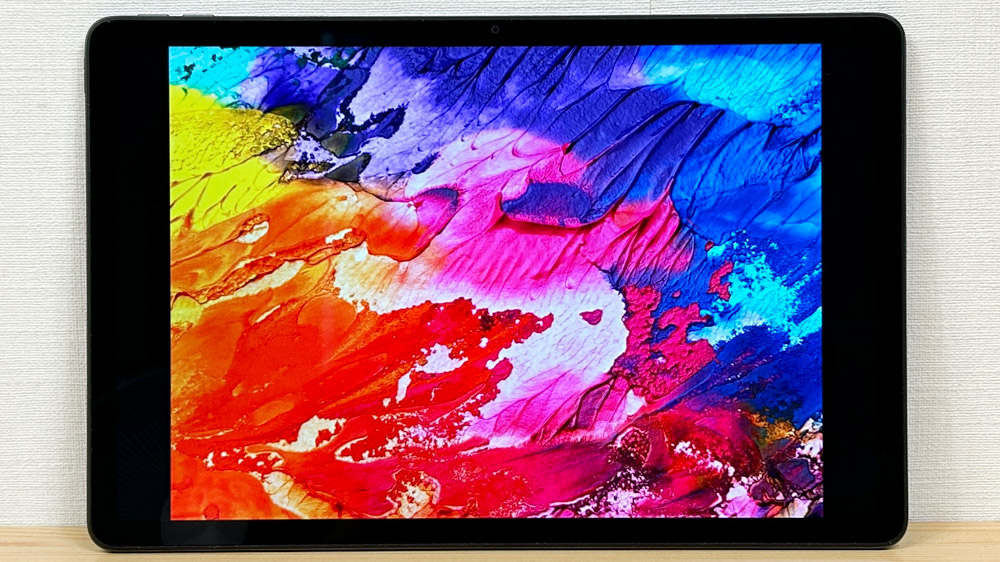 NEC Lavie T11 2025年春モデル 色域比較