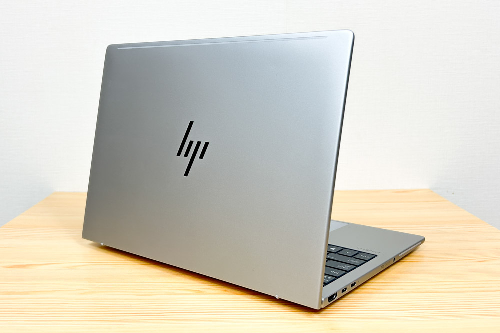 EliteBook 8 G1i 13 背面