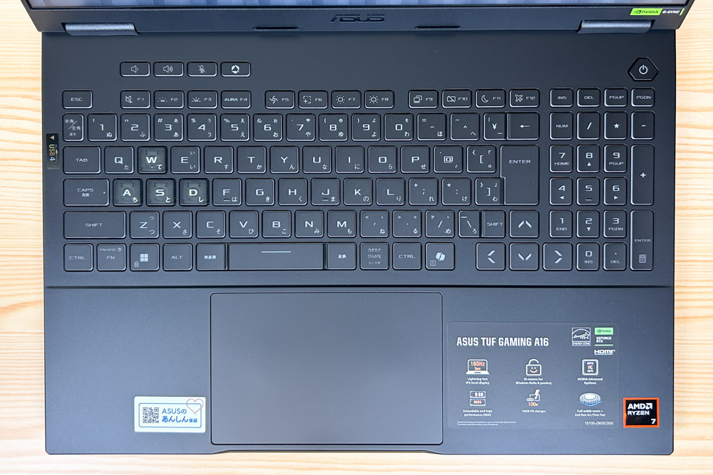ASUS TUF GAMING A16 2025 キーボード