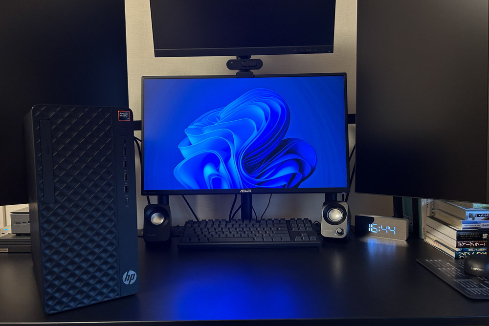 HP ProDesk 2 Tower G1a Desktop AI PC 机上に設置
