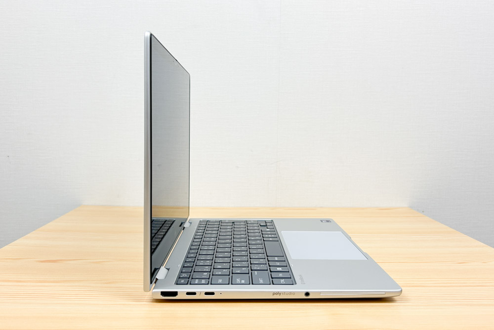 HP EliteBook 8 Flip G1i 13 横から