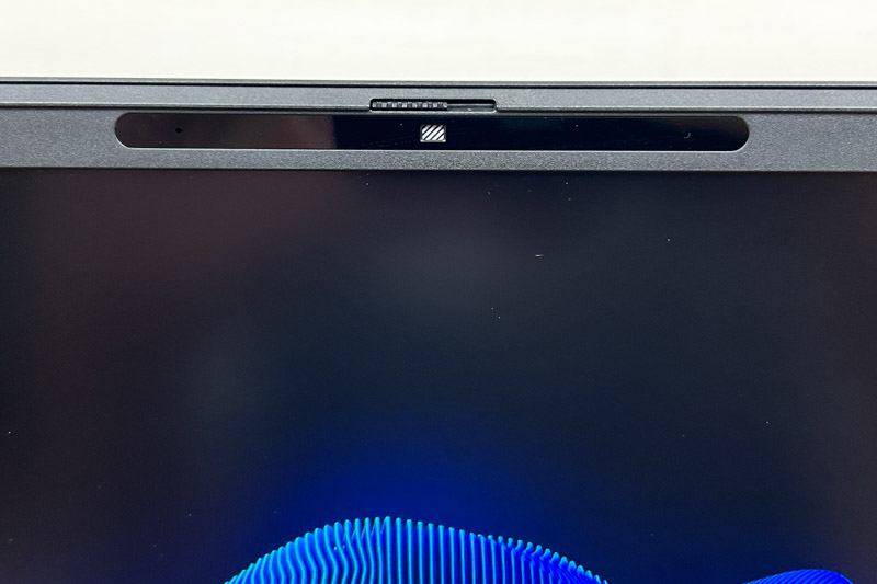 OMEN MAX 16 インテル WEBカメラ　プライバシーシャッターを閉じた状態