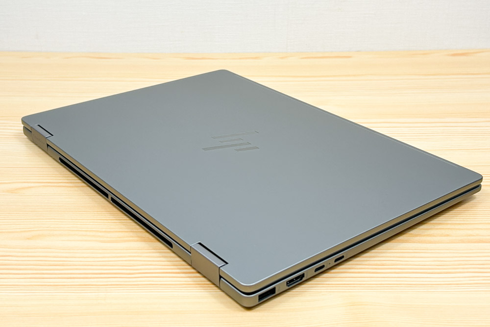OmniBook X Flip 14-fk 筐体