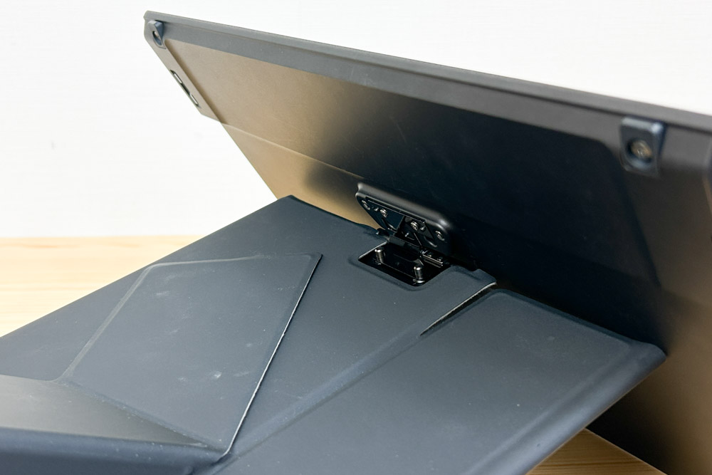 VAIO Visio+ 14 スタンドに設置方法