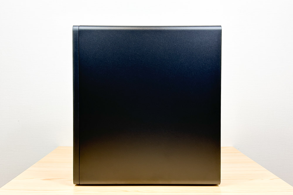 HP ProDesk 4 Tower G1i Desktop PC 左側面