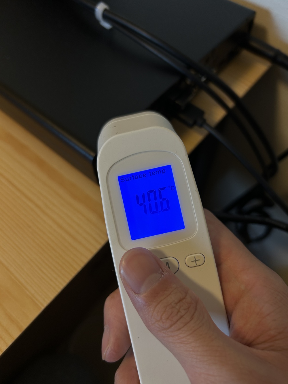 HP EliteDesk 8 Mini G1i Desktop PC ベンチマーク計測時のPC温度