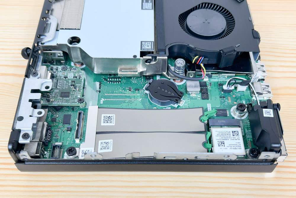 HP EliteDesk 8 Mini G1i Desktop PC M.2スロット