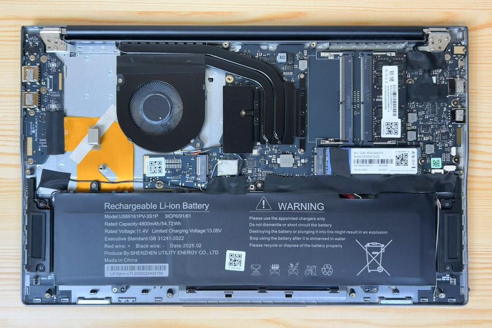 ACEMAGIC LX15Pro 筐体内部