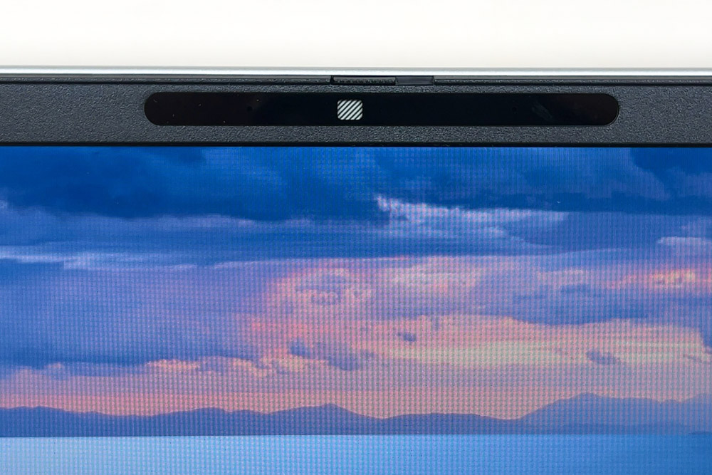 HP EliteBook 6 G1i 14 Webカメラ　プライバシーシャッターを閉じた状態