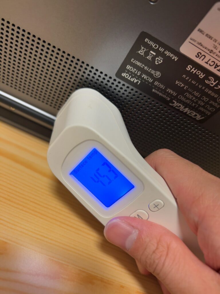 ACEMAGIC LX15Pro ベンチマーク計測時のPC底面温度