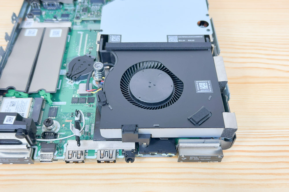 HP EliteDesk 8 Mini G1a Desktop PC メモリスロット