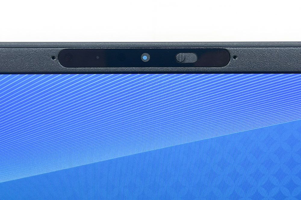 LAVIE Direct N14 Slim 2025年秋モデル　WEBカメラ　プライバシーシャッターを閉じた状態