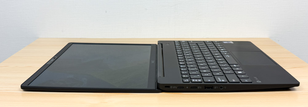 LAVIE Direct NEXTREME 2025秋冬モデル 180度開くディスプレイ