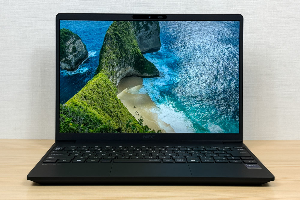 LAVIE Direct NEXTREME 2025秋冬モデル 正面