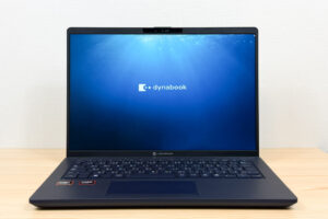 dynabook XAZY 正面