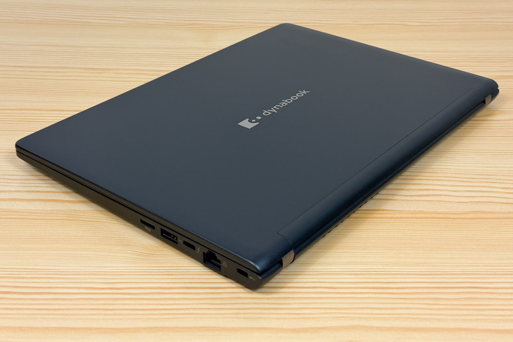 Dynabook RA/ZY 筐体