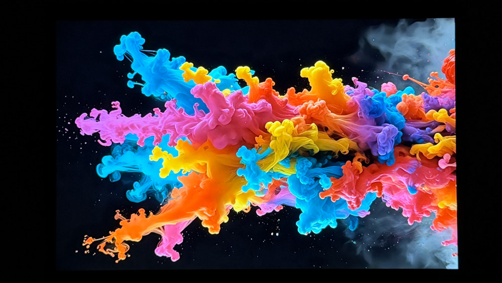 HP EliteBook 8 G1a 13 ディスプレイチェック　黒の描写