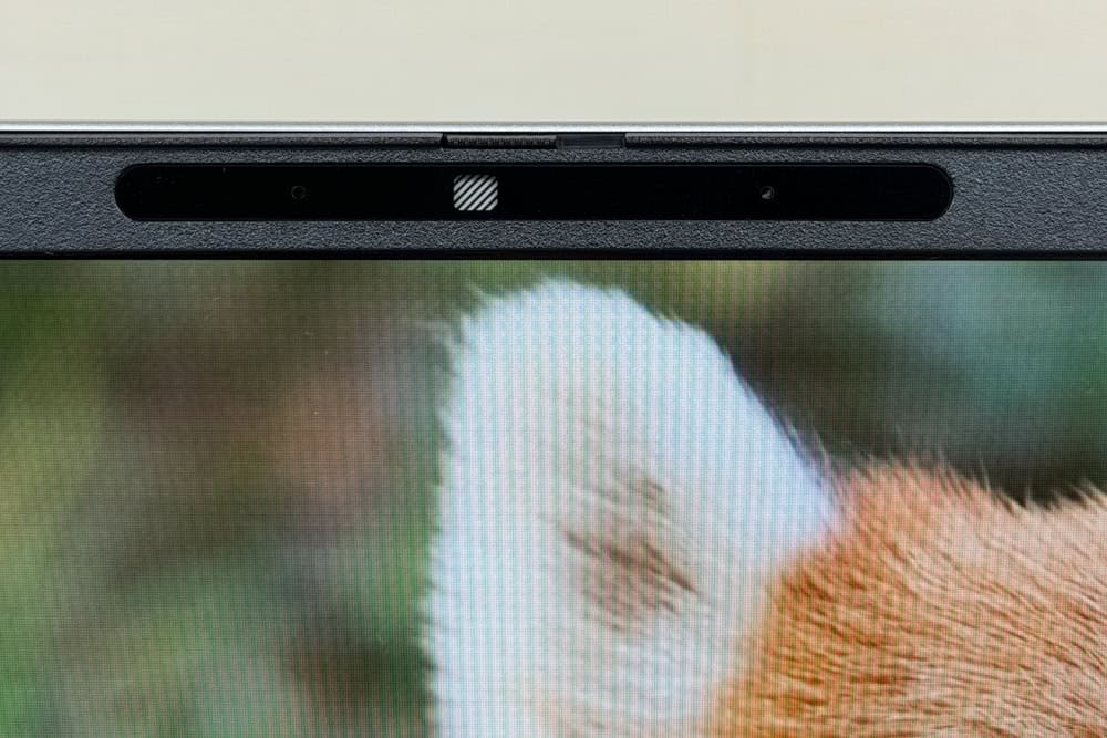 HP EliteBook 6 G1a 14　Webカメラ　プライバシーシャッターを閉じた状態