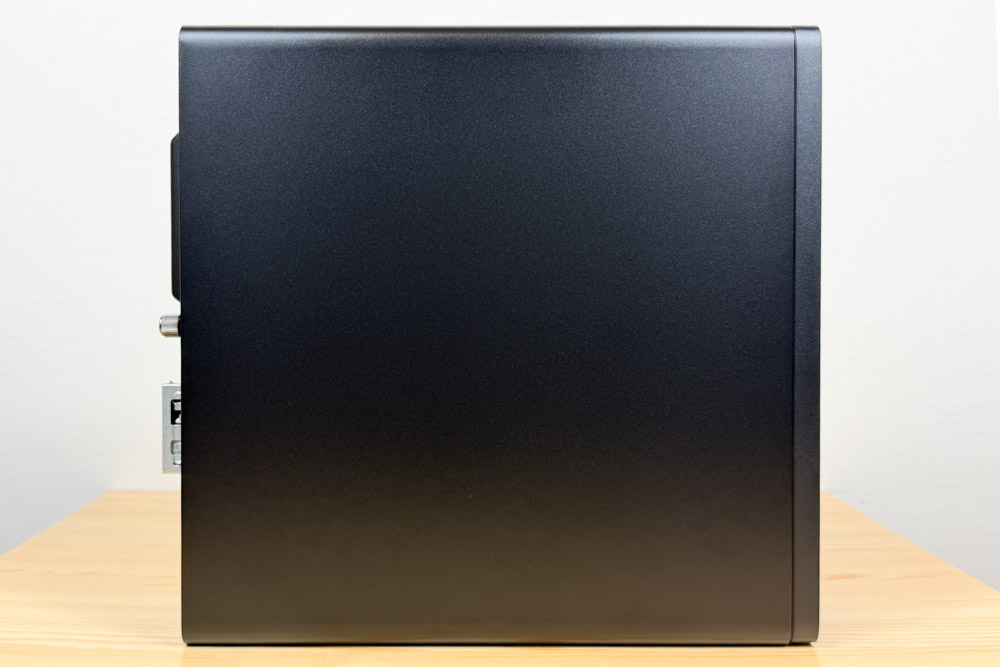 HP EliteDesk 8 SFF G1i Desktop AI PC　左側面