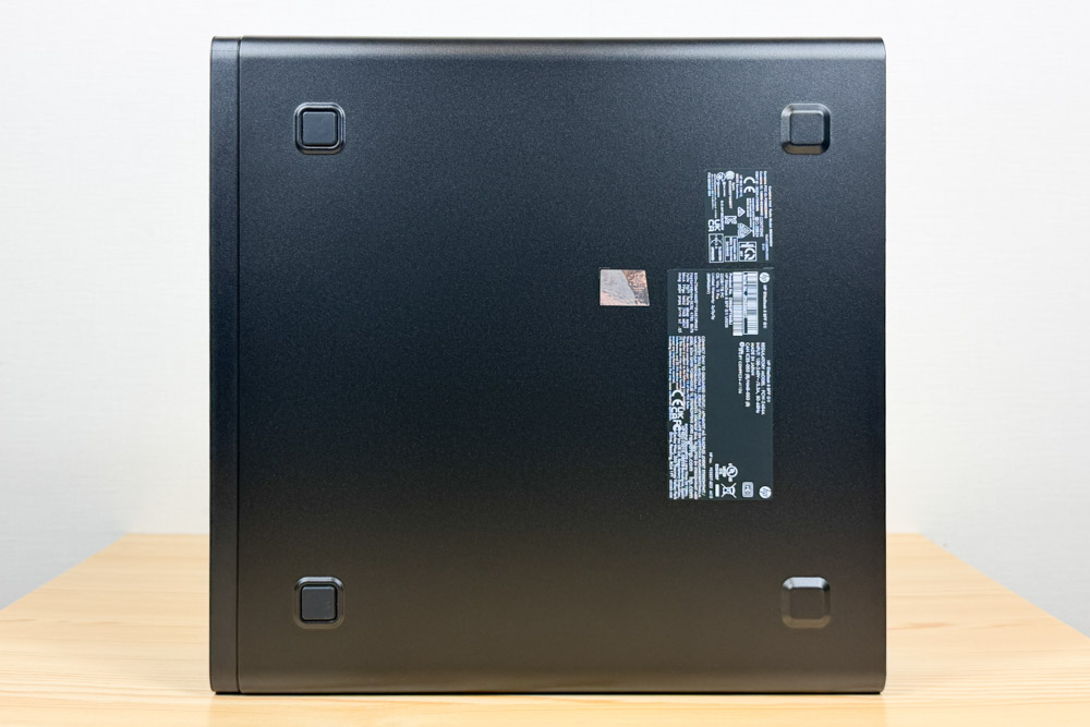 HP EliteDesk 8 SFF G1i Desktop AI PC　右側面
