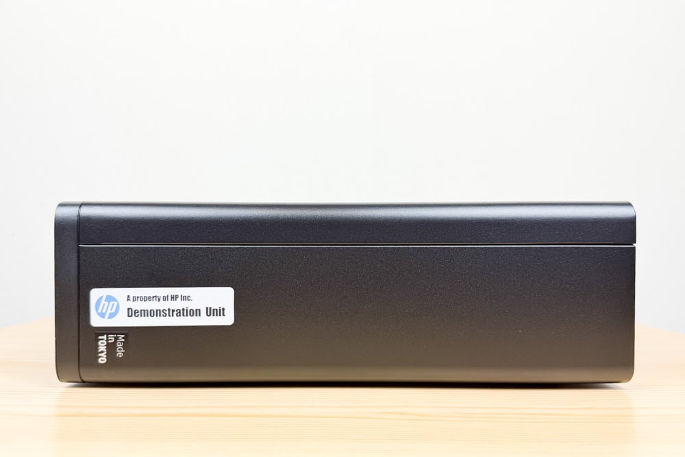 HP ProDesk 4 SFF G1i Desktop AI PC 　横置き時の側面