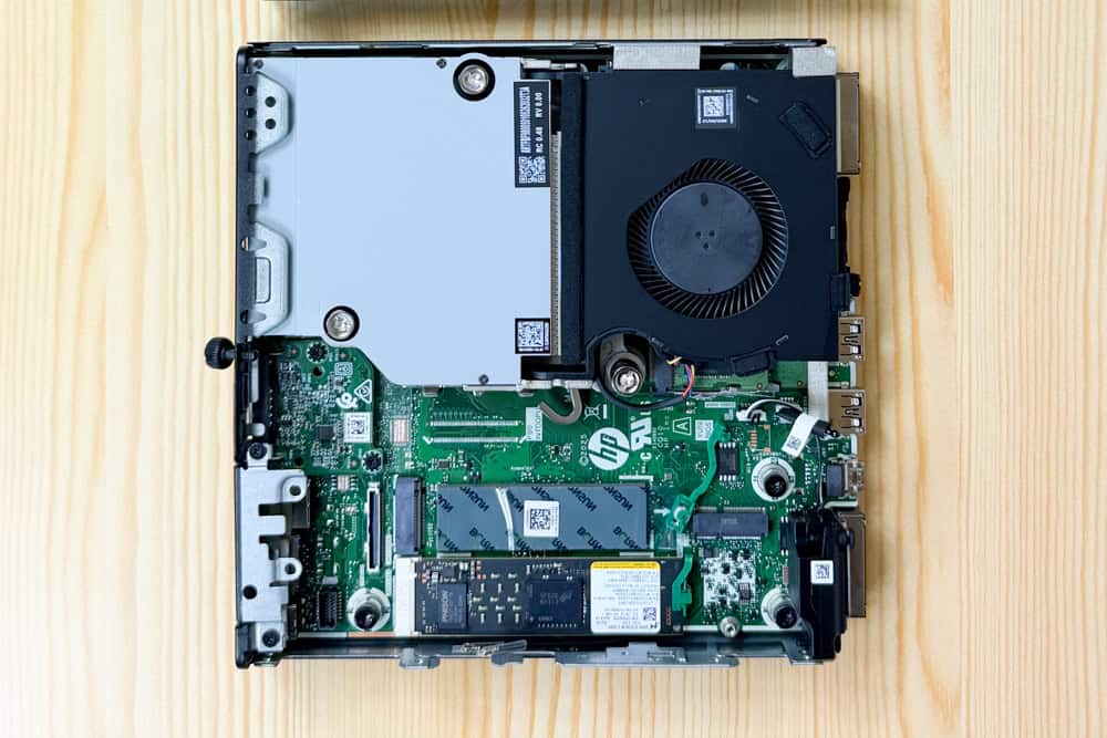 HP ProDesk 4 Mini G1i Desktop AI PC 筐体内部