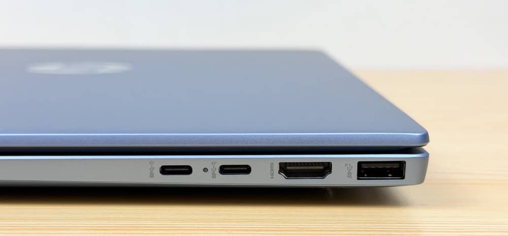 HP OmniBook 5 16-ag 右側面インターフェイス