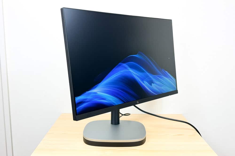 HP ProStudio 4 All-in-One G1i 23.8 inch Desktop AI PCのスイベル。右に45度移動