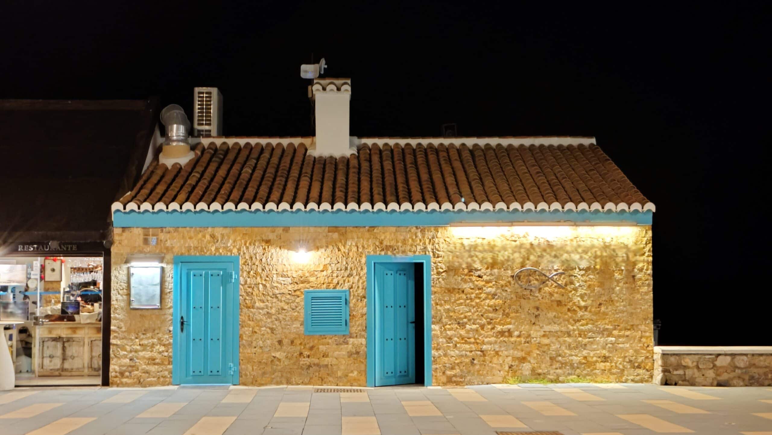 xperia 10 VIIのカメラで夜に撮影