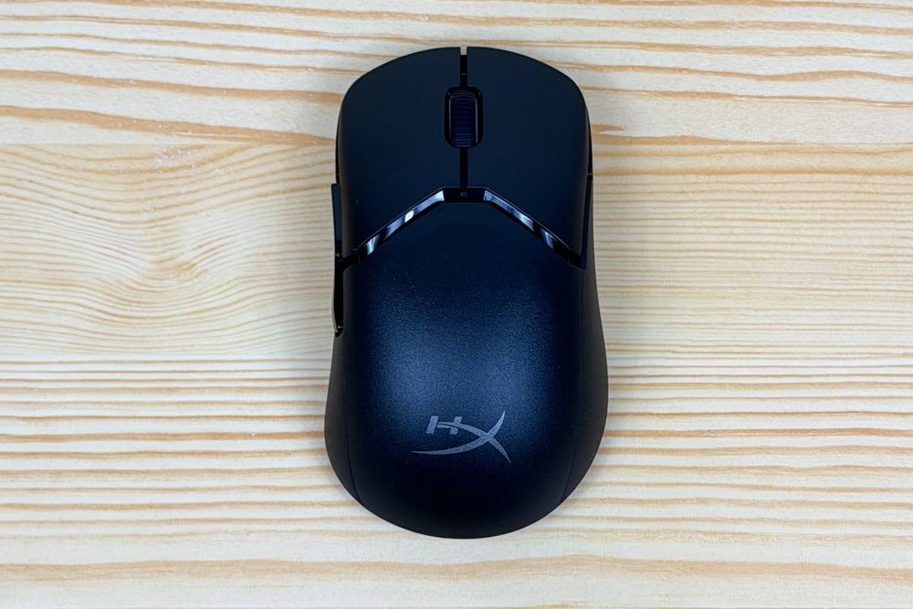 HyperX Pulsefire Saga Pro Wireless ゲーミングマウス　真上から