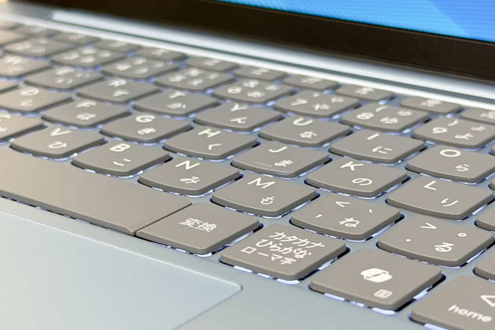 Lavie N13 Slim 2025年秋冬モデルのキーボード。キートップがへこんでおり指にフィットしやすい