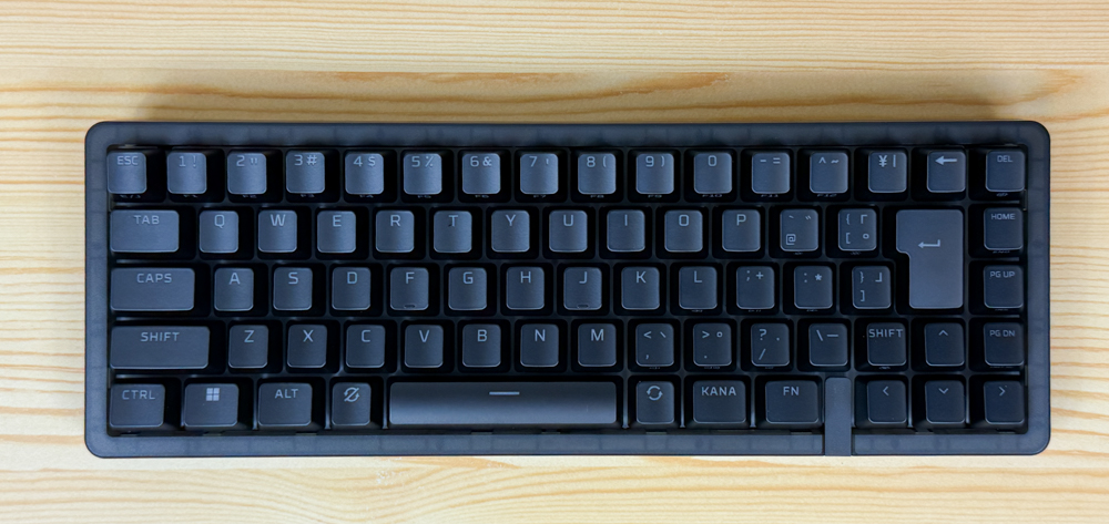 HyperX Origins 2 65 ゲーミングキーボード 正面からの画像