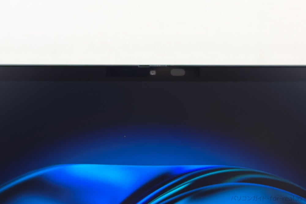 HP EliteBook X Flip G2i 14 AI PCのWebカメラを撮影。