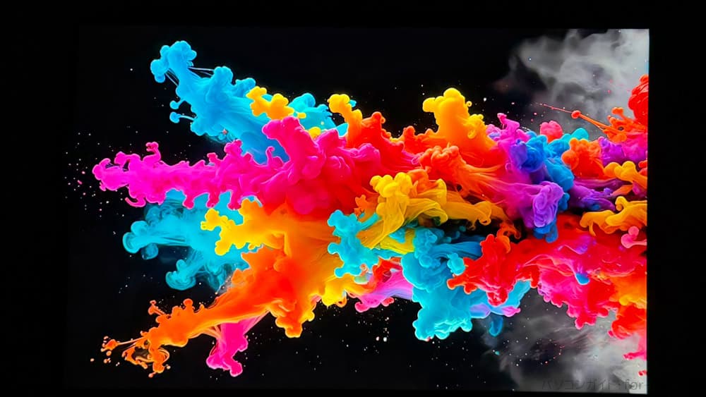 HP EliteBook X Flip G2i 14 AI PC　黒の描写力を確認。UWVAだがしっかりと黒を表現できている