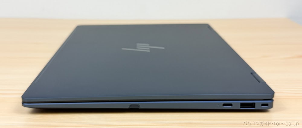 HP EliteBook X Flip G2i 14 AI PC右側面インターフェイス