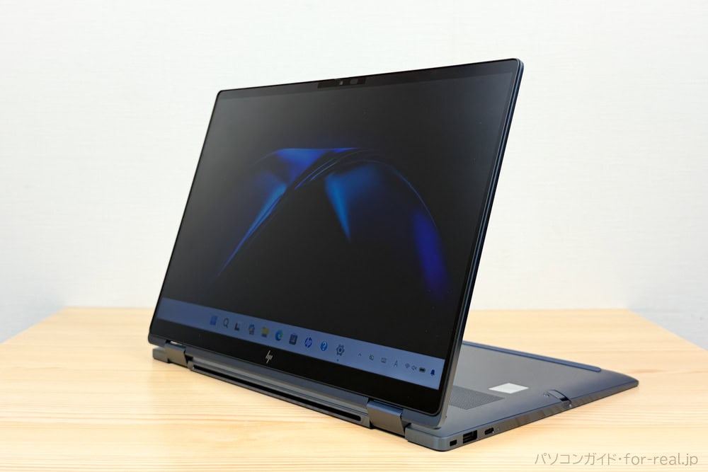 HP EliteBook X Flip G2i 14 AI PC　スタンドモード