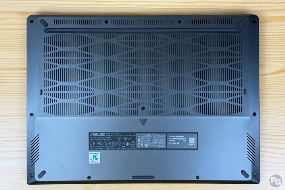ASUS TUF Gaming A14 (2026) FA401GM 底面カバー