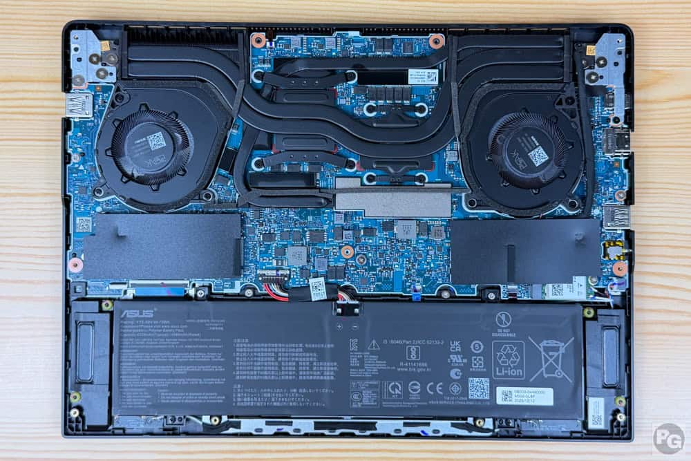 ASUS TUF Gaming A14 (2026) FA401GM　筐体内部