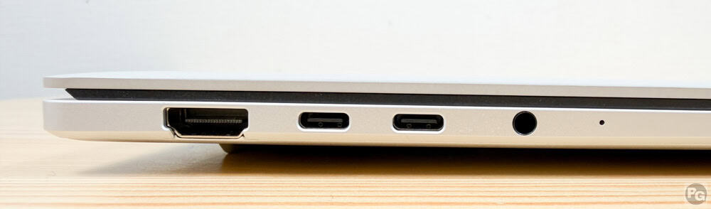 ASUS Zenbook S16 (UM5606) 左側面インターフェイス。HDMI、USB4が2つ、オーディオコンボジャック