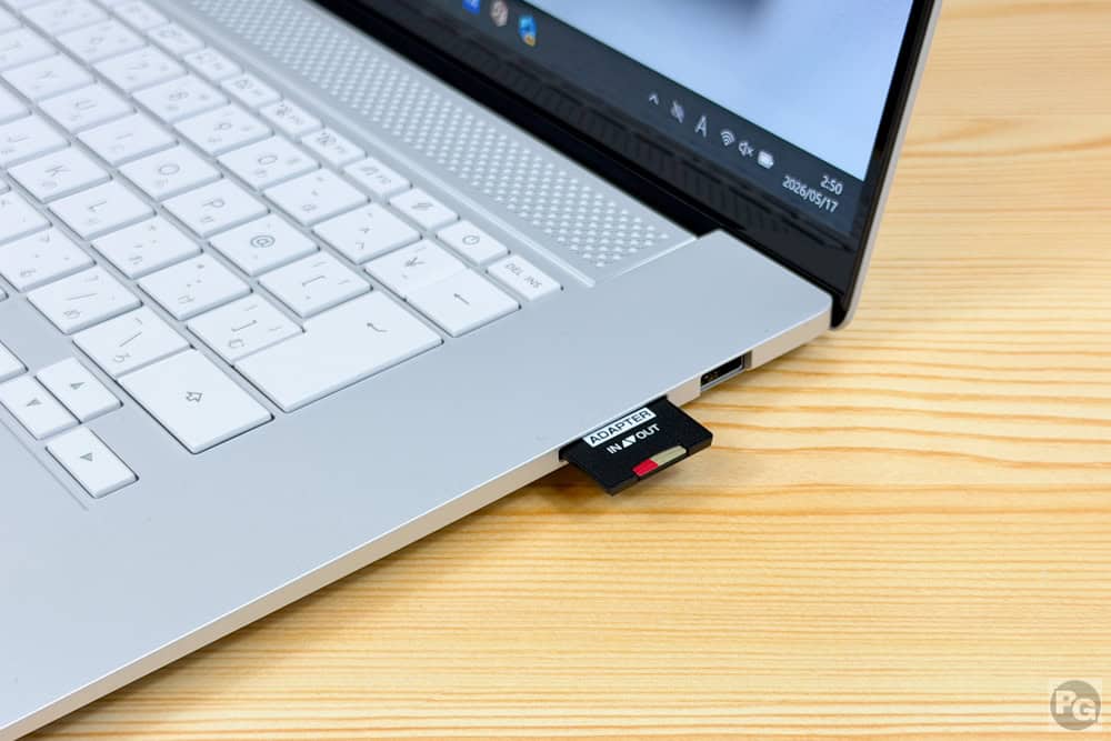 ASUS Zenbook S16 (UM5606) sdカードリーダー 