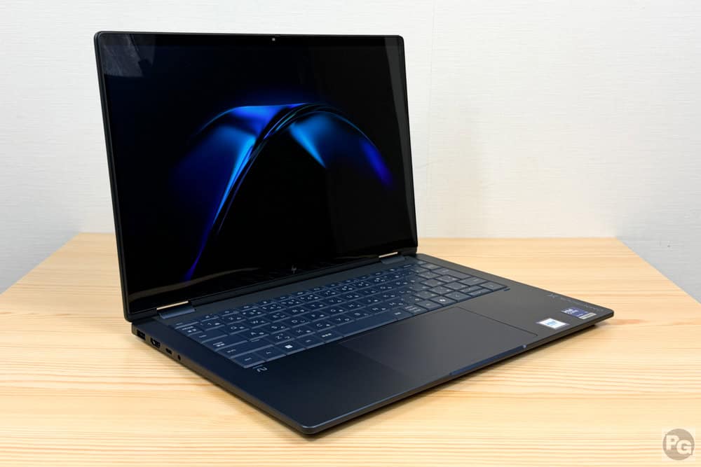 HP OmniBook X Flip 14-kb　メタルボディで高級感がある