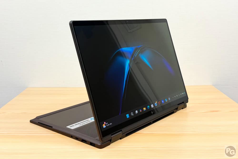 HP OmniBook X Flip 14-kc（AMD）スタンドモード