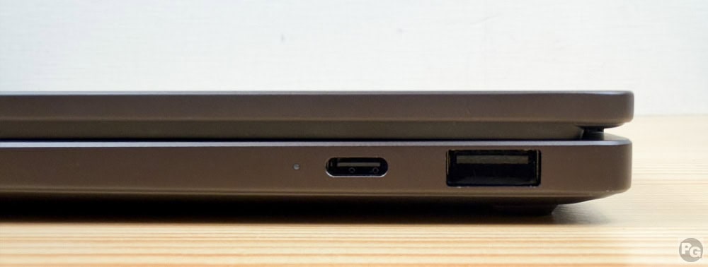 HP OmniBook X Flip 14-kc（AMD）右側面インターフェイス。USB Type-C 40GbpsとUSB-A 10Gbps