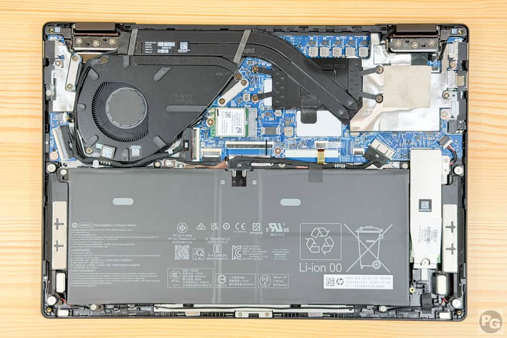 HP OmniBook X Flip 14-kc（AMD）