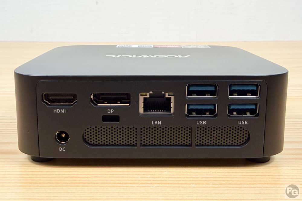 ACEMAGIC K1 背面インターフェイス。USB 3.2 Gen 1が4つ、HDMIが、DP、RJ45